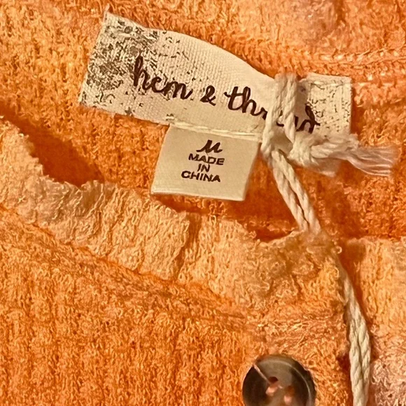 Hem Orange Sleeveless Crop Tank Top - Picture 3 of 4